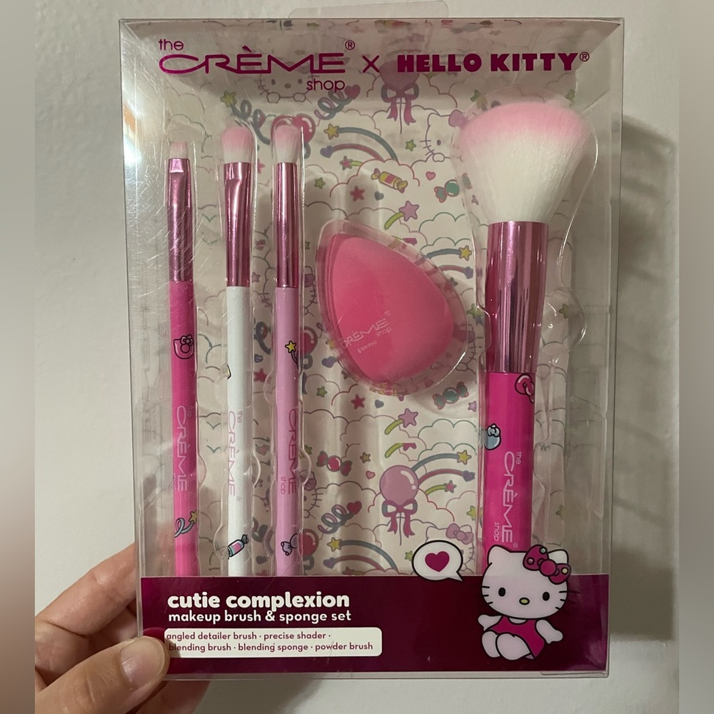 Hello Kitty Cutie Complexion Makeup Brush & Sponge Set